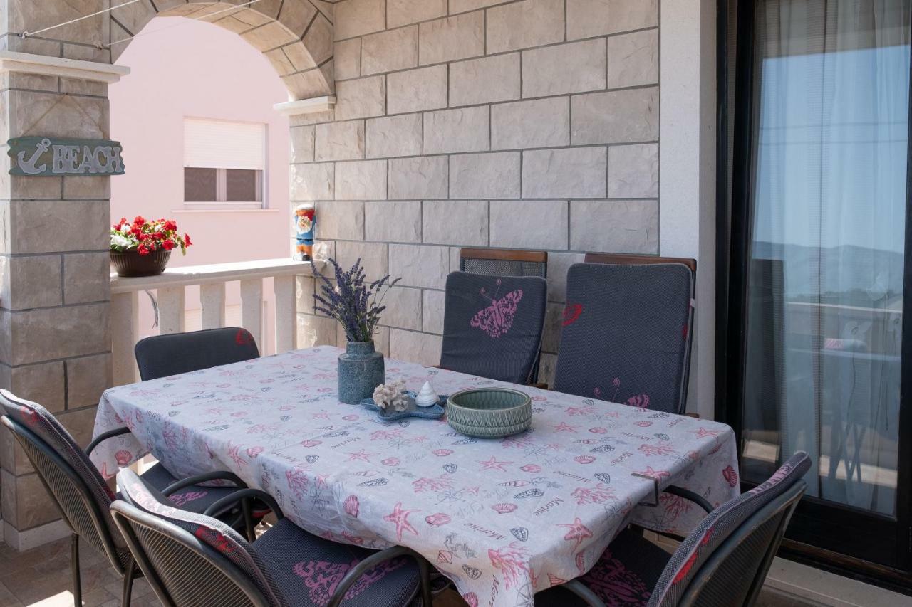 Apartmani "Zuka" Korcula Town Exterior photo